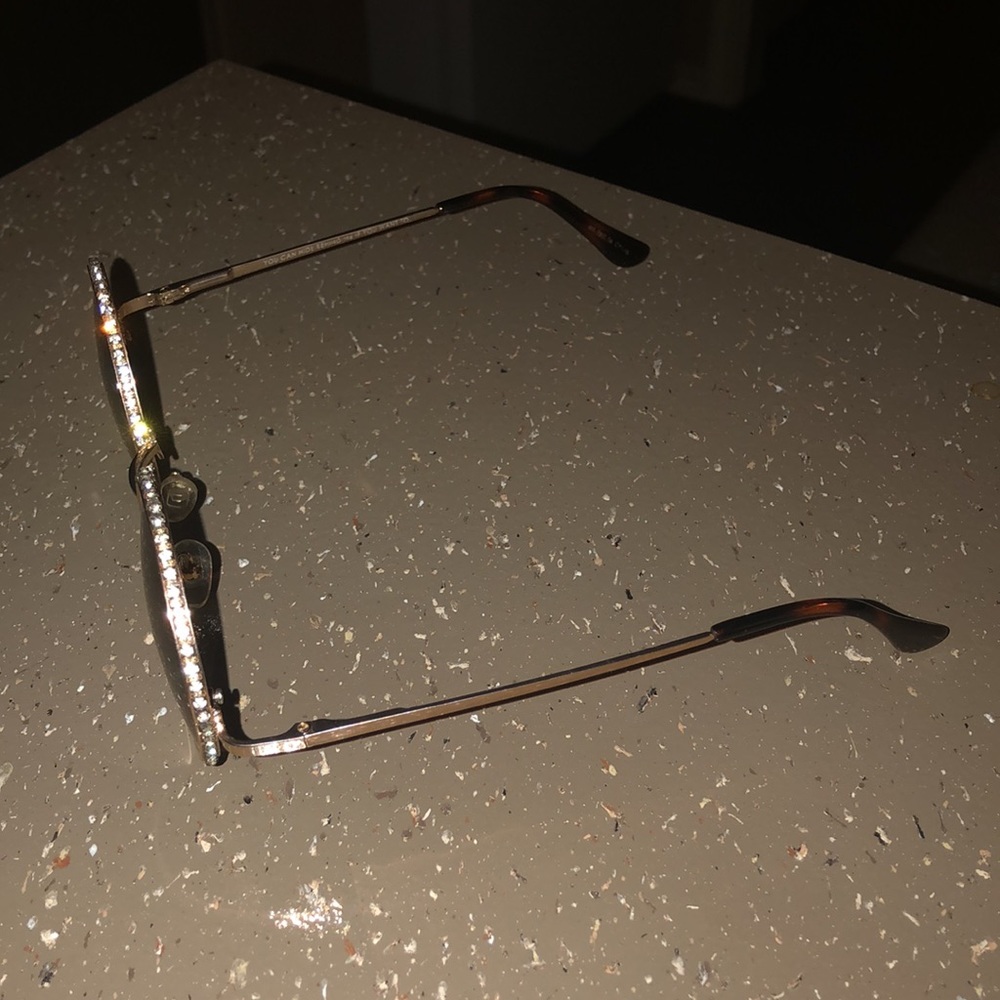 Sunglasses - Picture 2 of 3